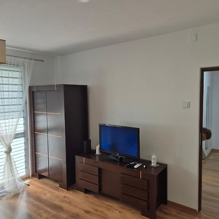Nati Apartment ราดอม ภายนอก รูปภาพ